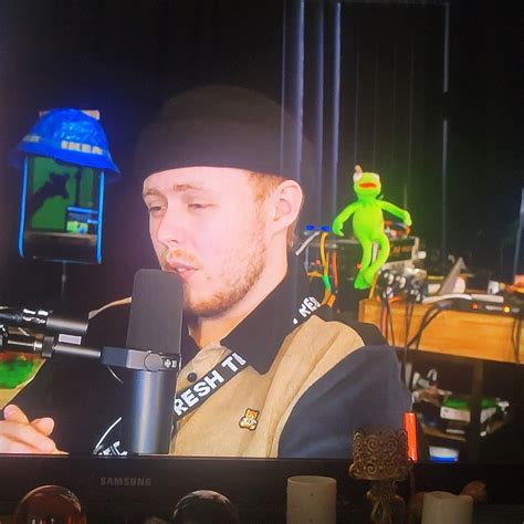 Kkvsh !!! nude in a steamy bathroom video sextape onlyf leak : r/Frenemies