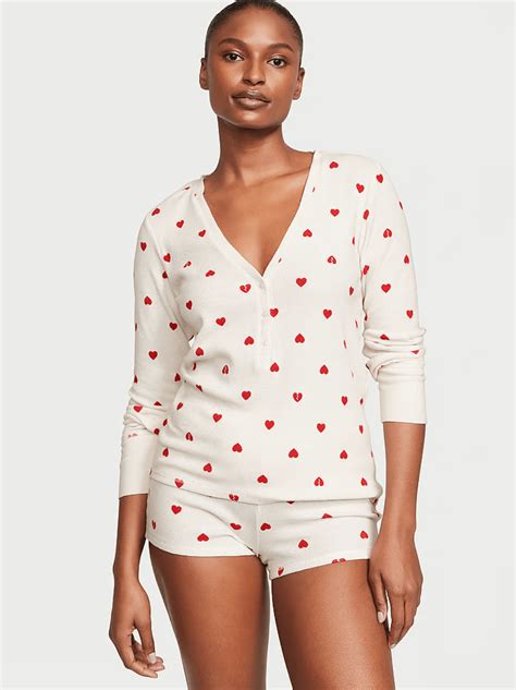 The Best Valentine's Day Pajamas for Getting Cozy and Feeling Cute