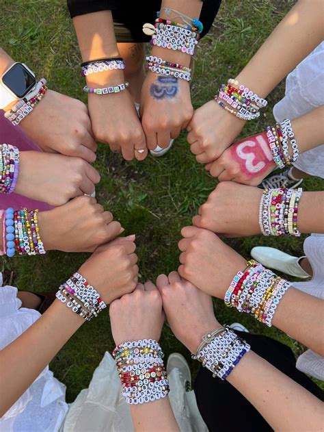 13 Pack of Taylor Swift Friendship Bracelets - Great for Trading! - Etsy