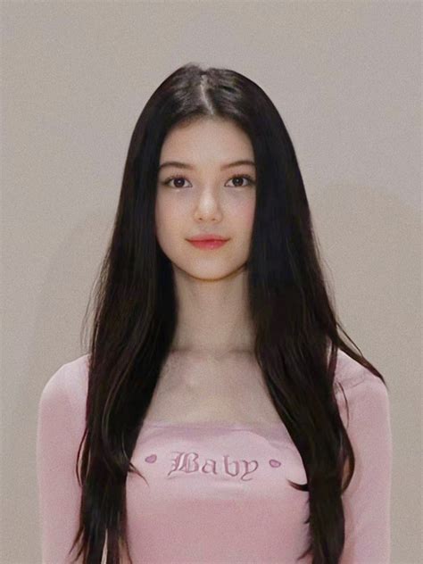 Pin on Danielle Marsh࿋ོ༙ -New Jeans