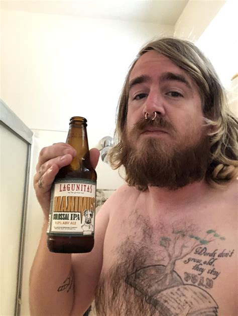 First time poster, longtime lurker. A nice 9.0% ABV Maximus Colossal IPA from Lagunitas. | Scrolller
