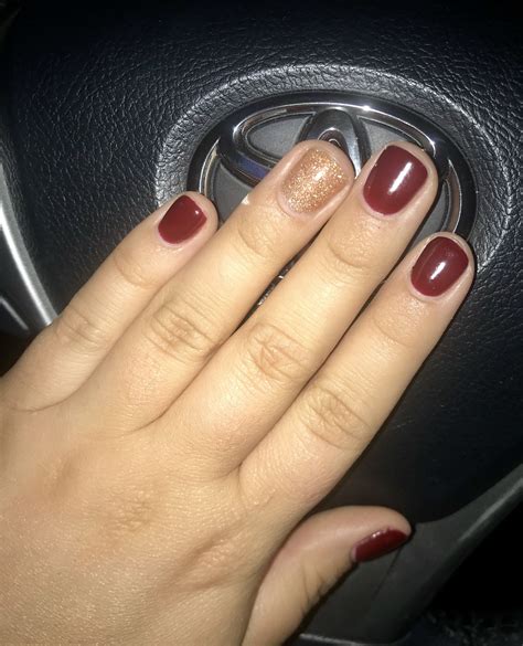 OPI gel Malaga Wine 💅🏻 | Opi gel, Malaga wine, Opi