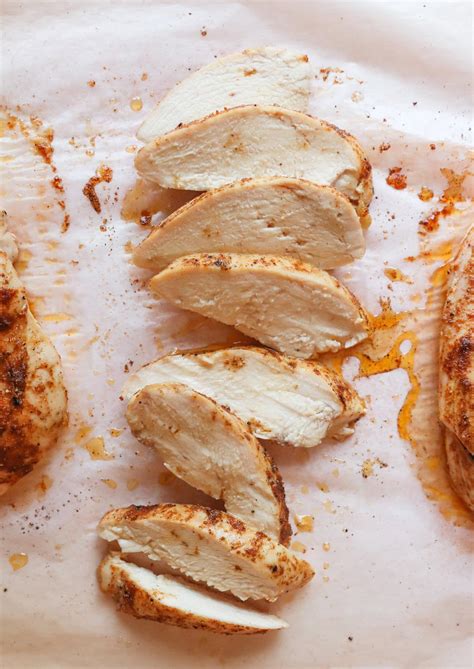 Juicy Thin Cut Chicken Breast (Oven Baked) - Lindsay Pleskot, RD