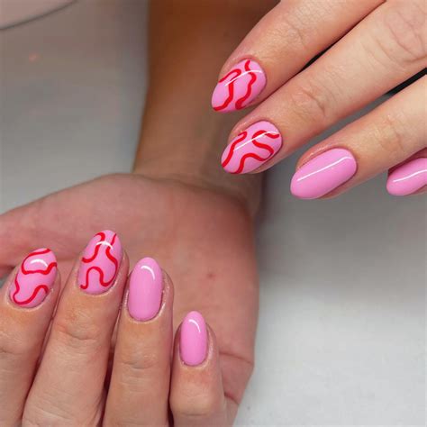 Your Guide to Nailing Bright & Neon Colors (Without a Meltdown)