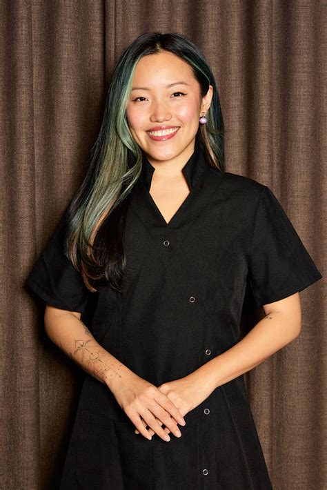 Facial in Toronto - Trove Wellbeing