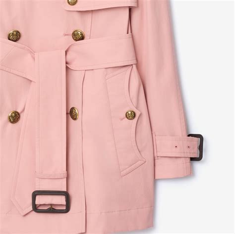 Short Lightweight Cotton Fitzrovia Trench Coat in Begonia pink - Women ...