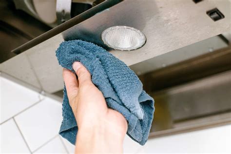 Range Hood Filter Cleaning