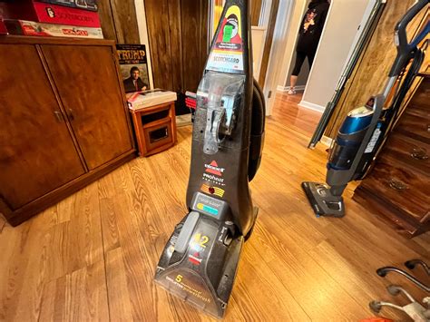 Lot - bissel proheat carpet cleaner