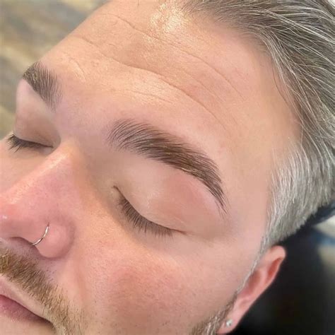 The Ultimate Guide to Perfecting Men’s Eyebrow Grooming