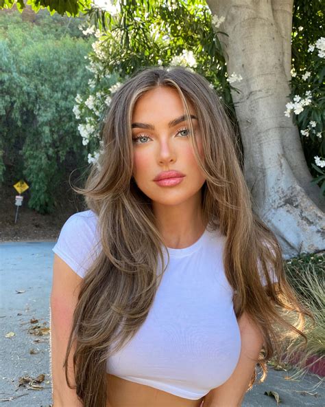 Julia Lynn Sandoval | tell me a story 🫠 | Instagram