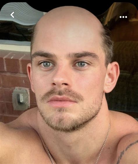 Pin by Hank Hudson on mpb male pattern bald | Bald men style, Pattern ...