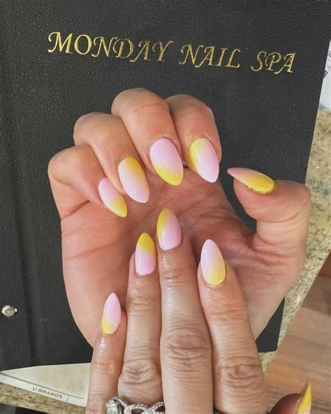Monday_nail&spa (@monday_nail_spa) • Instagram photos and videos