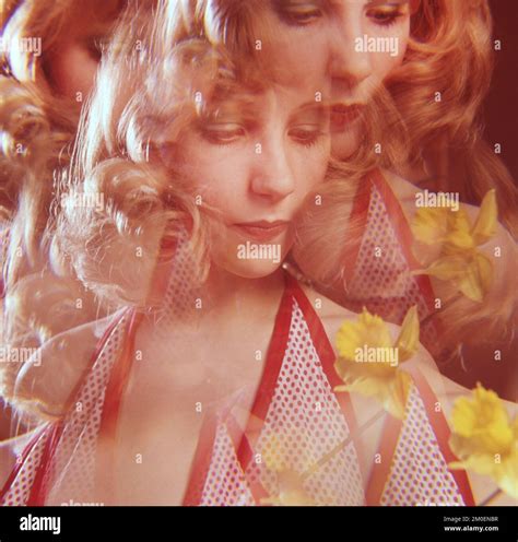 1970s halter top hi-res stock photography and images - Alamy