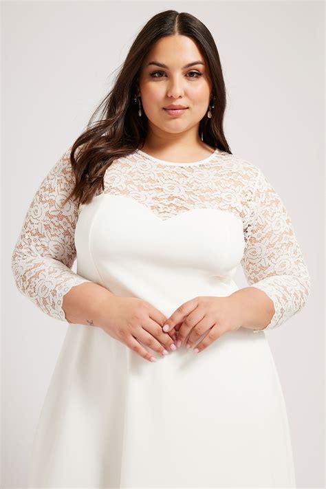 YOURS LONDON Plus Size White Lace Sweetheart Dress | Yours Clothing