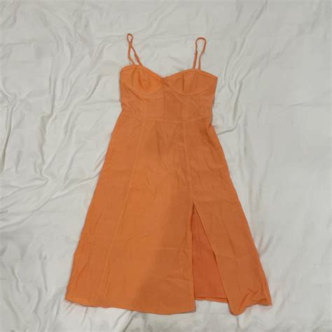 Aritzia Sunday best orange flowy dress with leg cut.... - Depop