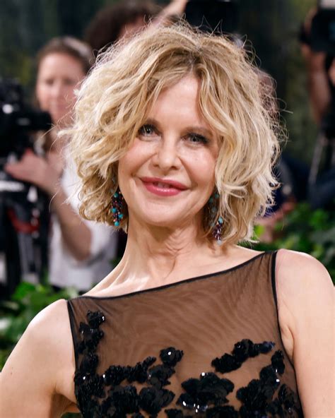 Meg Ryan, 62, Steals the Show at Met Gala 2024 in Black Dress with ...