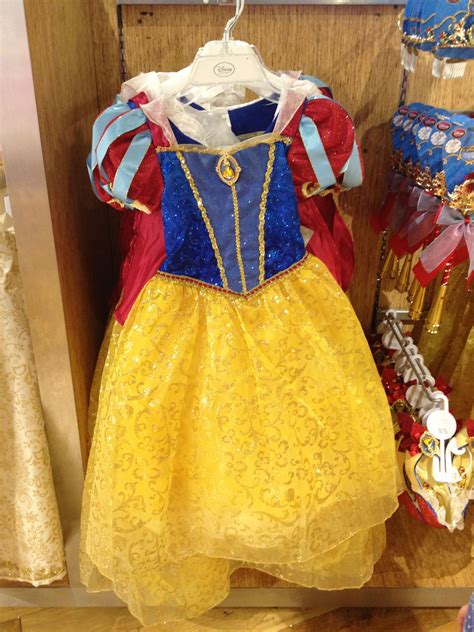 Snow White Dress from Disney store | Snow white dresses, Snow white, Dress
