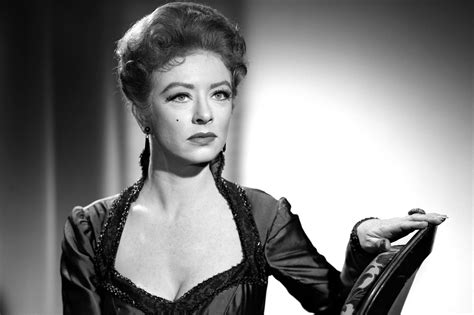 ‘Gunsmoke’: Amanda Blake Revealed Miss Kitty Russell’s Mysterious Past ...