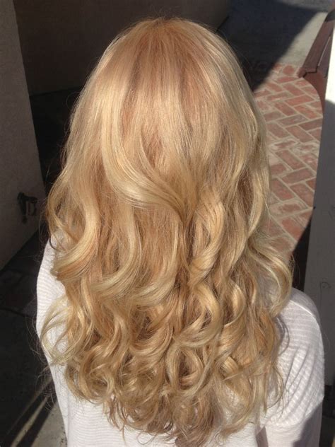 Soft curls | Long hair styles, Hair styles, Hair