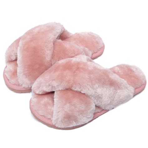 Little Girl Bedroom Slippers at Fernande Frank blog