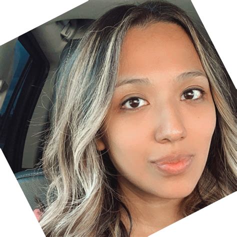 Elizabeth Acuna - Investment Services Assistant - Cadence Bank | LinkedIn