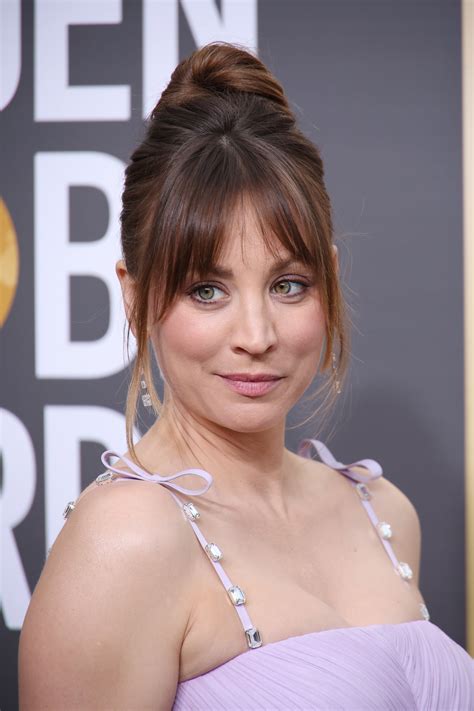 Kaley Cuoco's Brown Hair Color at 2023 Golden Globes | POPSUGAR Beauty