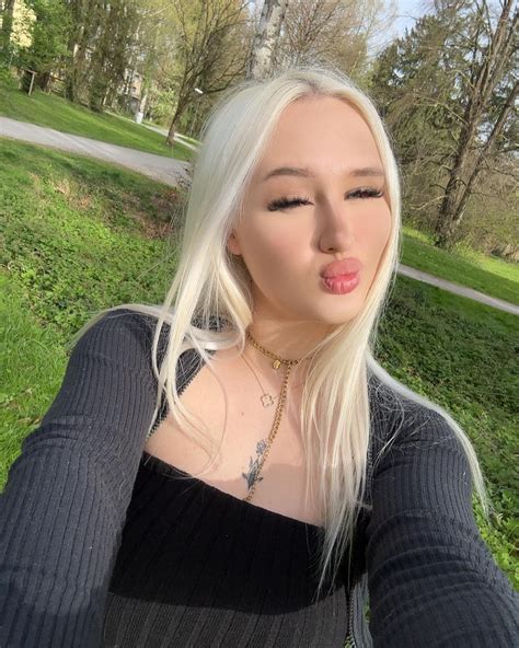 Laragibson Onlyfans Nude