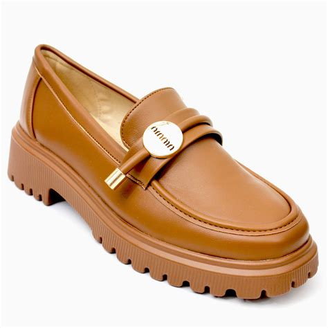 The Ultimate Guide to Choosing the Right Shoes for Every Occasion – Walkeaze