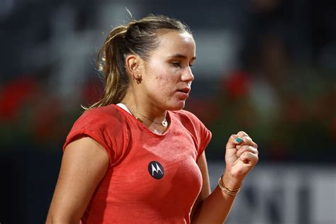 "F**king dumba**es" - Sofia Kenin blasts Italian Open officials for ...