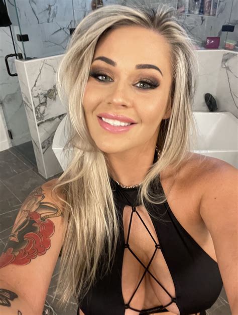 Barbie Brooke - @barbiebrookeecc OnlyFans Get photos