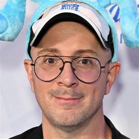 Watch Blue's Clues - Season 2 • Episode 17 - What Did Blue See? Full ...