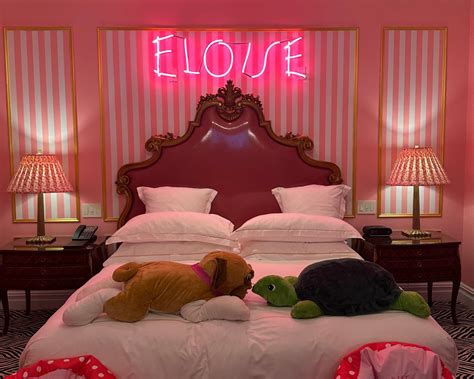 Living Out A Childhood Dream In The Eloise Suite At New York City’s ...