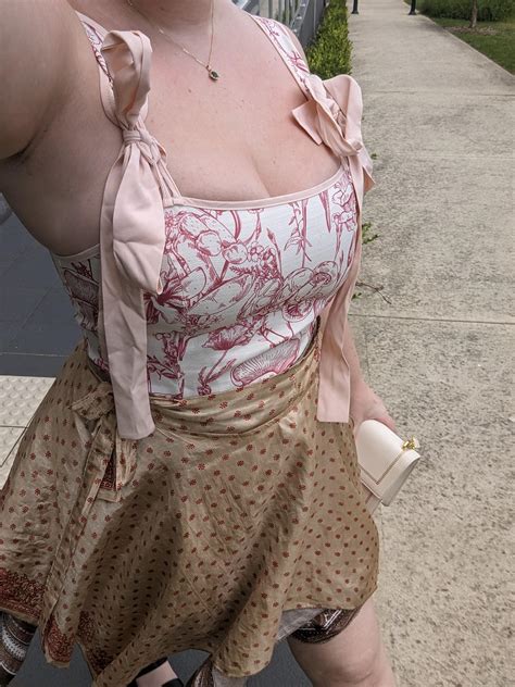 Trying to hone in on my style a little, open to any advice 💖 : r/OUTFITS