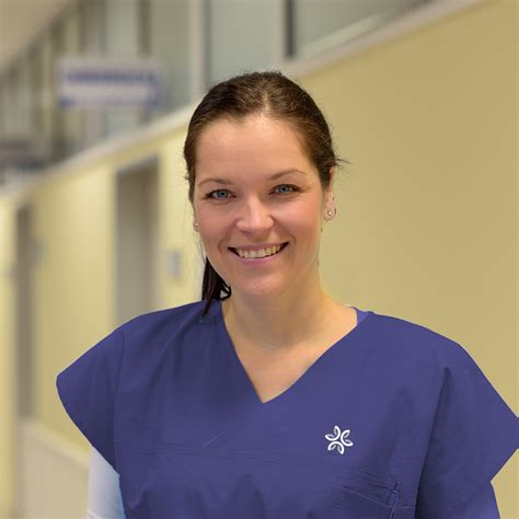 Careers | Lakewood Nursing & Rehabilitation Center