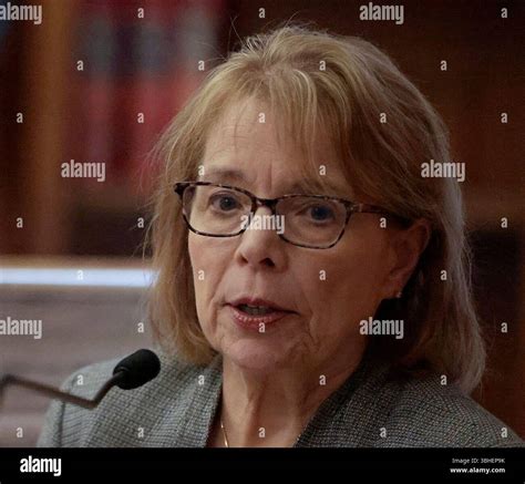 Dr. Elizabeth Laposata testifies during the murder retrial of Karen ...