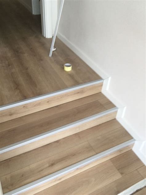 How to install luxury vinyl flooring on stairs – Artofit