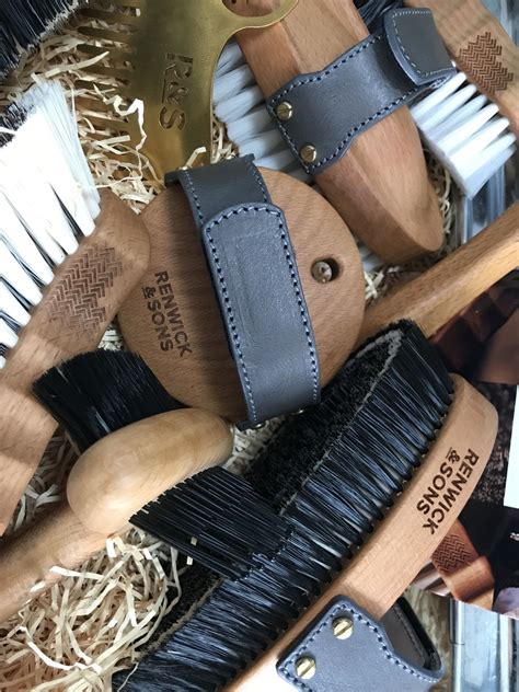Custom Horse Grooming Tools at Tayla Hamlyn-harris blog