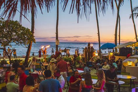 The Best Bars and Clubs in Honolulu