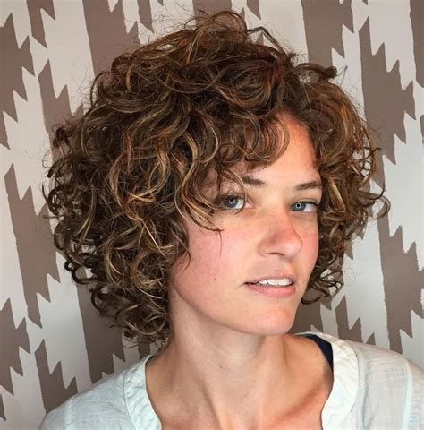 Short Hairstyles For Curly Hair Over 50 - Fade Haircut Styles