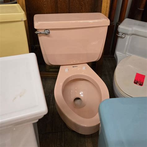 Vintage American Standard Cadet Elongated Bowl Toilet in Corallin ...