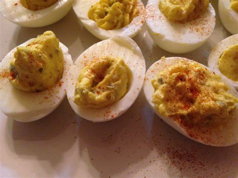 Lower Calorie Deviled Eggs | Mommy's on a diet