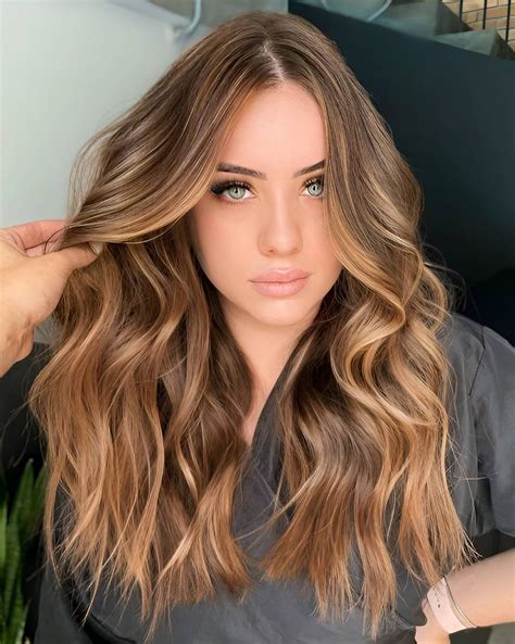 25 Trendy Caramel Hair Color Ideas To Make You Shine