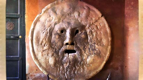 Mouth of Truth (Bocca della Verità): The Legend & How to Visit in 2025