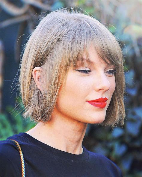 Taylor Swift Haircut Short 2022