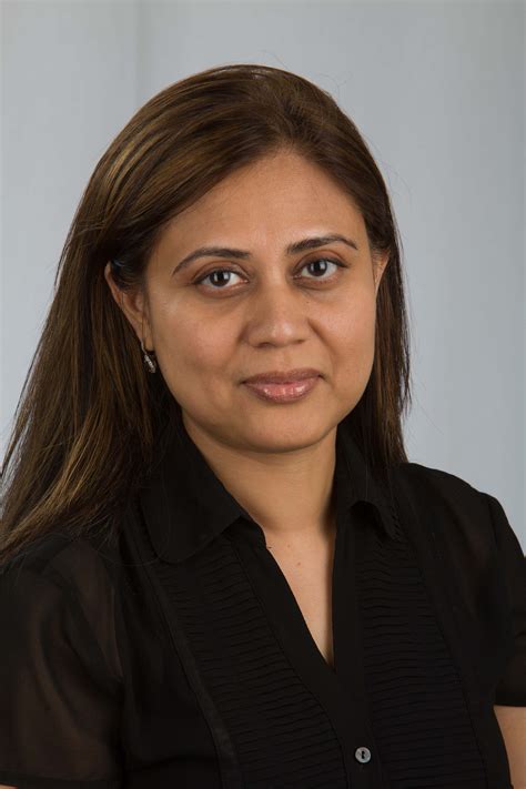 Pictures of Shazia Sahari