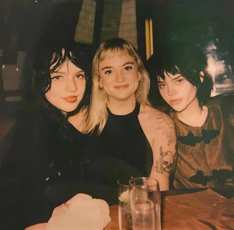 All About Sophie Thatcher's Twin Ellie Thatcher (And Their Artistic Bond)