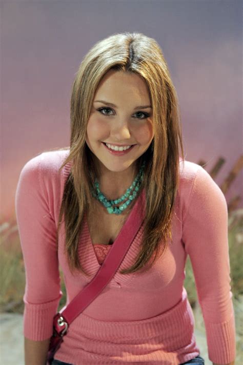 Amanda bynes 2002 photos and premium high res pictures – Artofit