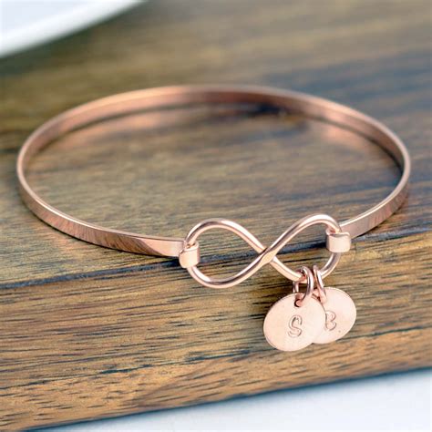 Personalized Mothers Day Bracelet, Infinity Bangle Bracelet, Mother's ...