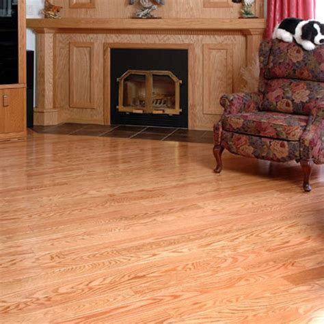 Red Oak Natural Hardwood Flooring - Gaylord Flooring