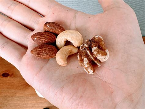 10g・20g・60gのミックスナッツはどれくらい？種類ごとに計測!｜Kojimatome